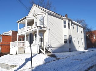 1117-1119 Hutton St, Troy, NY 12180