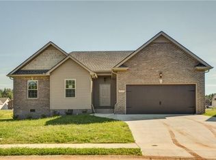 589 Cameo Ct, Clarksville, TN 37042