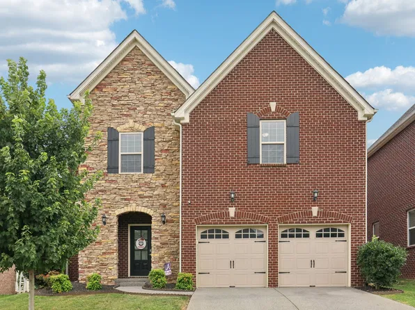 148 Grindstone Dr, Gallatin, TN 37066