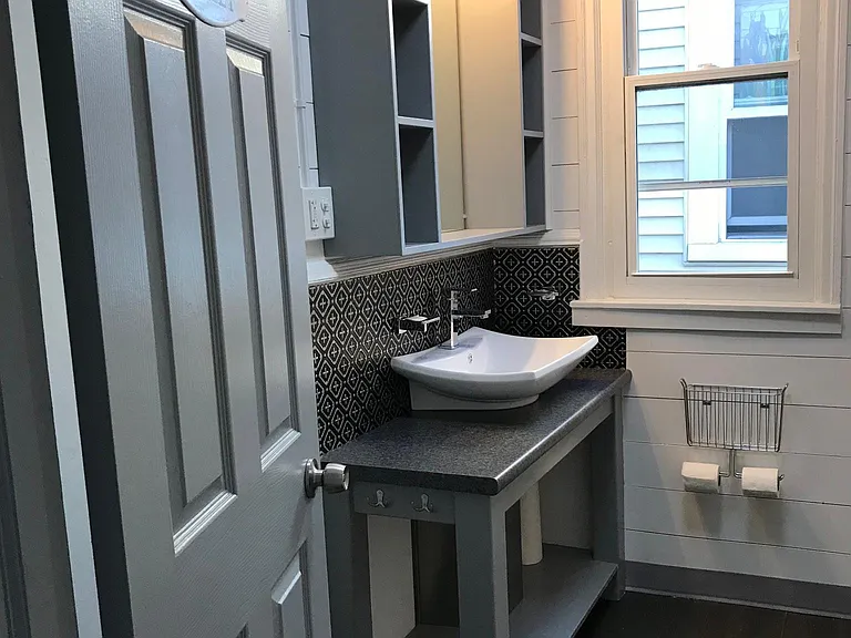 Bathroom-1a