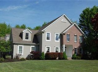 897 Ridgewood Blvd, Hudson, OH 44236