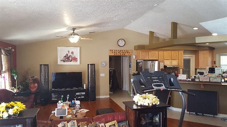 2nd image of 9076 Fawn Dr