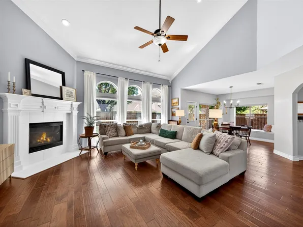 1707 Crown Point Rd, McKinney, TX 75072