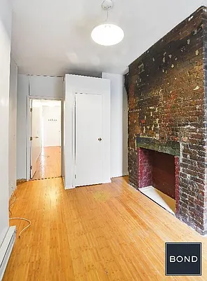 Rented by Bond New York | media 29