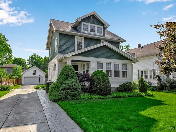 86 Pasadena Pl, Williamsville, NY 14221