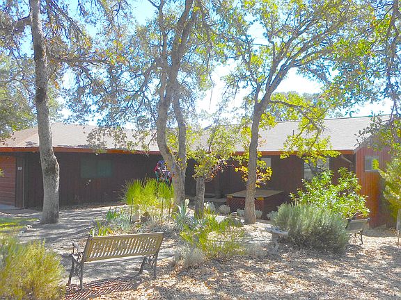 3rd image of 18365 Pinnacle Ct