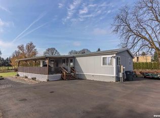 37857 Farris Rd, Scio, OR 97374