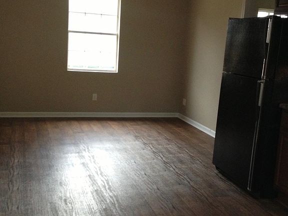 2nd image of 505-A Slayton St