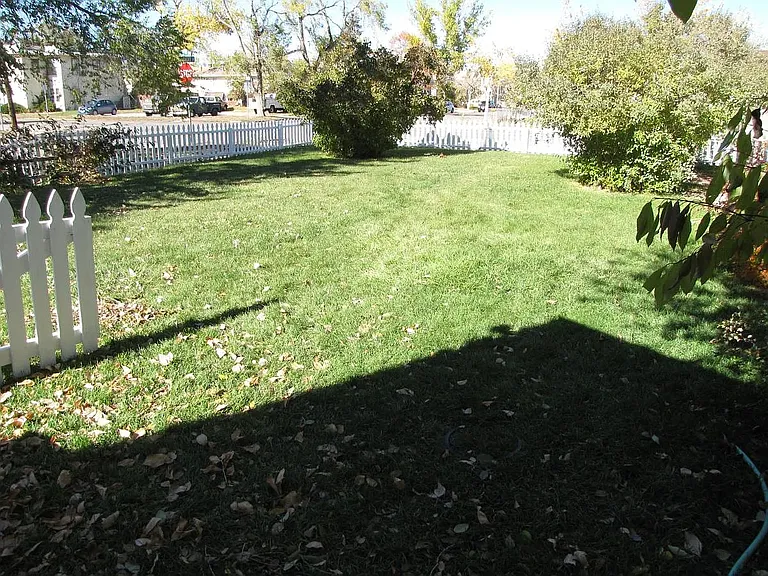 709 E 5th St #BUNGALOW — Photo 31