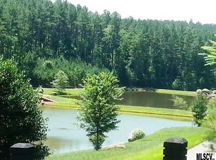 5497 Bridgewater Dr #240, Granite Falls, NC 28630