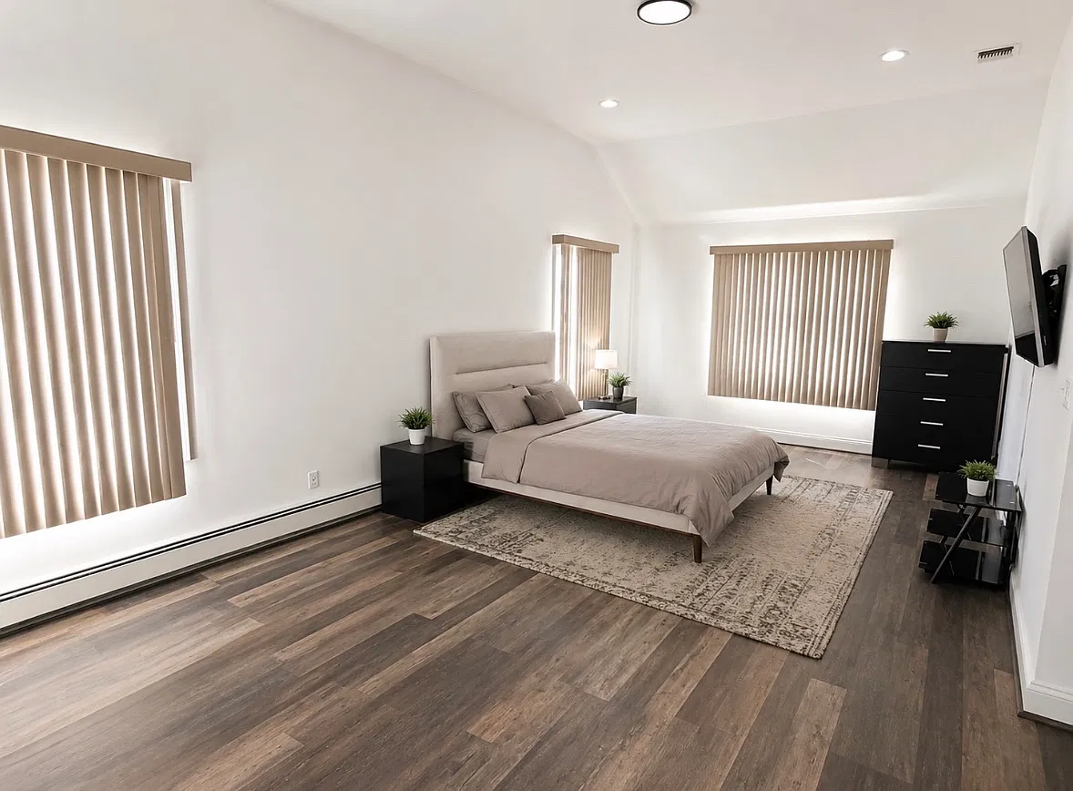 4 bed, 2296 sqft, $6,000 — Photo 3