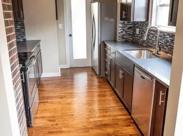 5025 Grand Ave APT 2, Kansas City, MO 64112