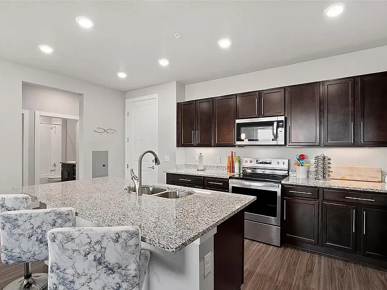 14351 E Tennessee Ave #301 — Photo 3