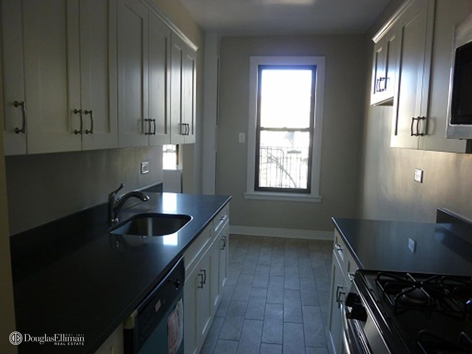 1st image of 80 Winthrop St APT D3