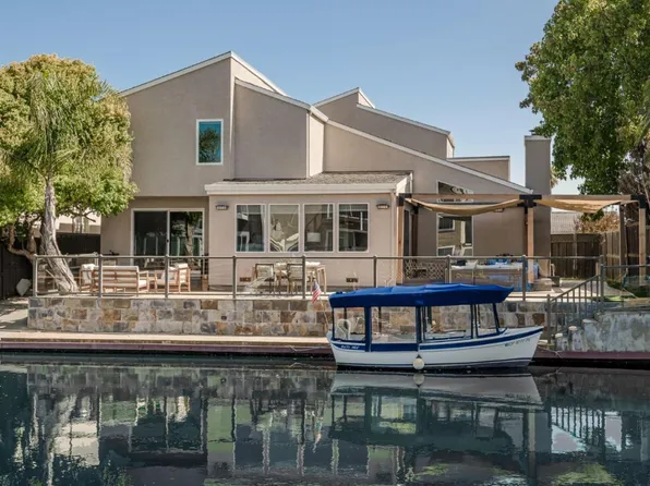 1130 Flying Fish St, Foster City, CA 94404