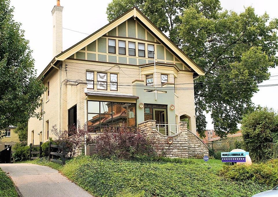 1st image of 2355 Park Ave