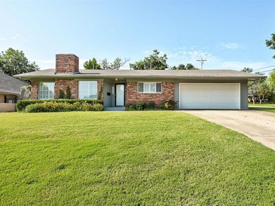 1224 Mulberry Ln, Nichols Hills, OK, 73116