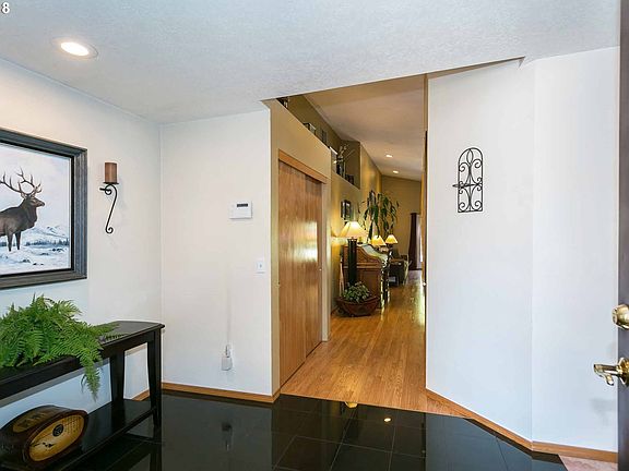 5th image of 7099 SE Langwood St