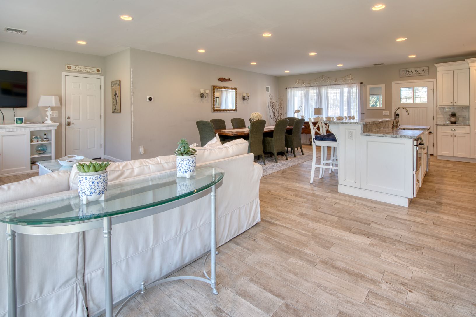  Kitchen and Living Room