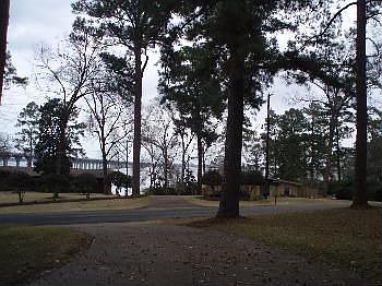 2nd image of 5415 Briarcliff Cir