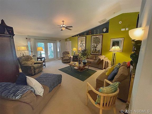 3rd image of 2325 Needle Palm Dr