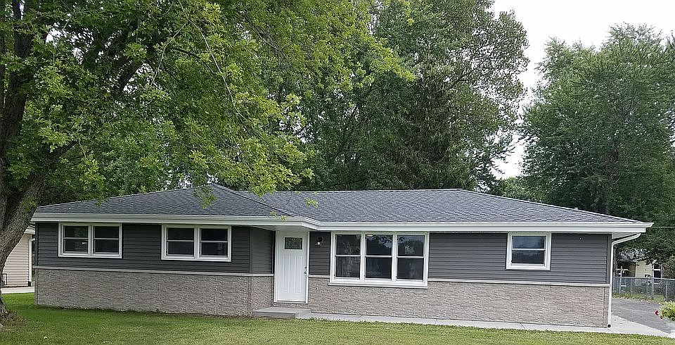 1st image of 1219 Vista Dr