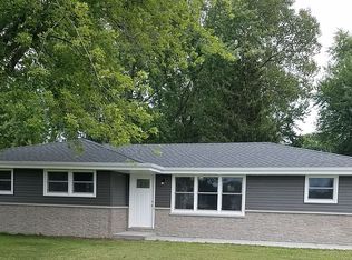 1219 Vista Dr, Wilmington, IL