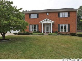412 Hickory Mnr, Belleville, IL 62223