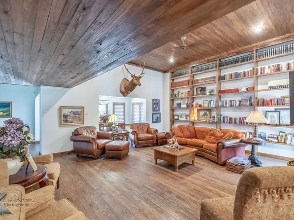 33 Tamarisk Cir, Abilene, TX 79606