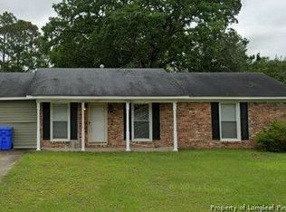 1337 Camelot Dr, Fayetteville, NC 28304
