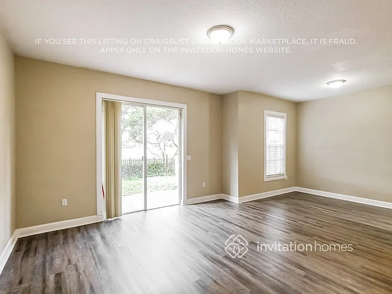 8668 Blaze Ct — Photo 7