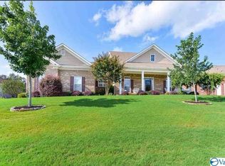 207 Cozy Creek Rd, Meridianville, AL 35759