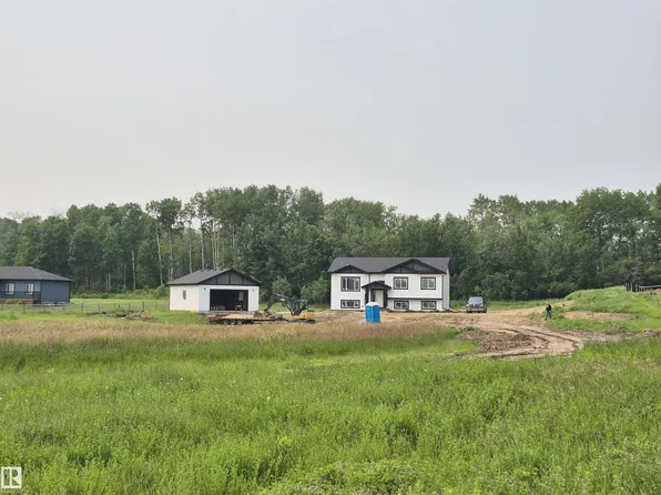 55108 Range Road 15 #401, Lac Ste. Anne County, AB T0E 1V2