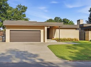 3136 S Utica Ave, Tulsa, OK 74105