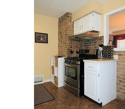 4th image of 5206 Wellington Ave