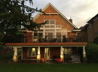 2224 Shadywood Rd, Wayzata, MN 55391