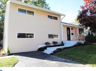 17 N Avon Dr, Claymont, DE 19703