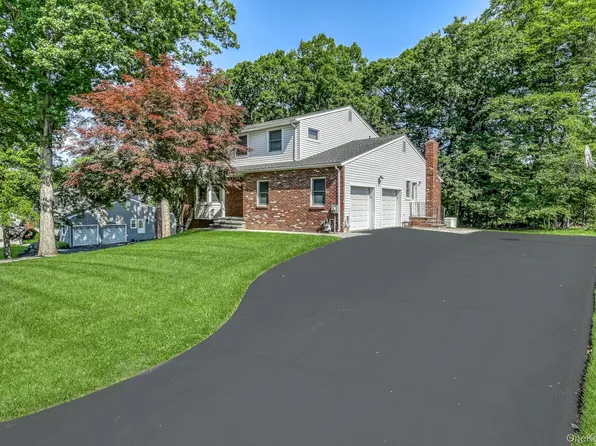 20 Dolphin Road, New City, NY 10956