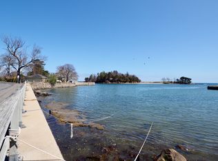 28 Beacon St, Marblehead, MA 01945