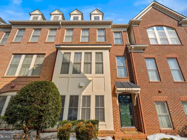 2613 S Kenmore Ct, Arlington, VA 22206