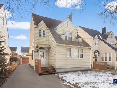 151-14 84th Rd, Jamaica, NY, 11432