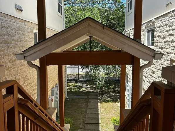 305 E 31st St, Austin, TX