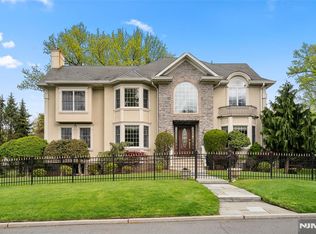 15 Harvard St, Closter, NJ 07624