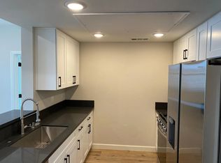 11168 Morrison St #203, North Hollywood, CA 91601