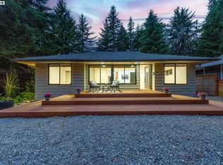 1205 N 14th St, Coos Bay, OR 97420