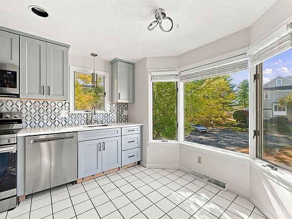 5th image of 47 Abington Rd Unit 47