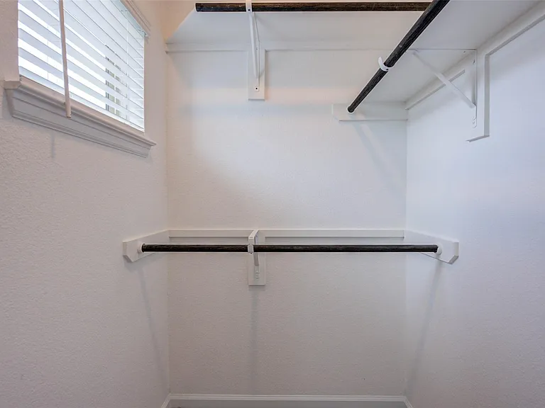 609 Royal Arch Dr — Photo 24