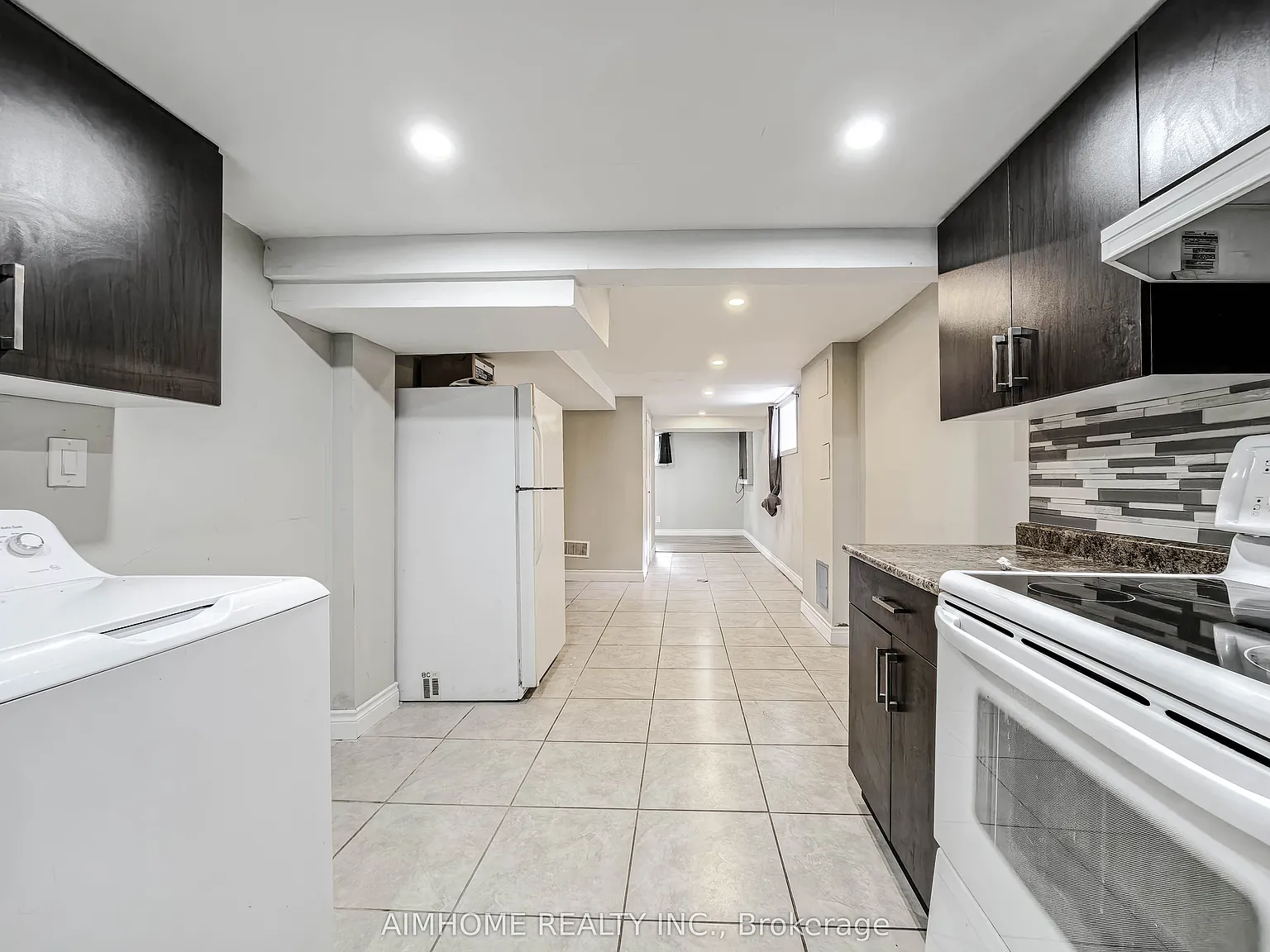 2 bed, $1,900 — Photo 4