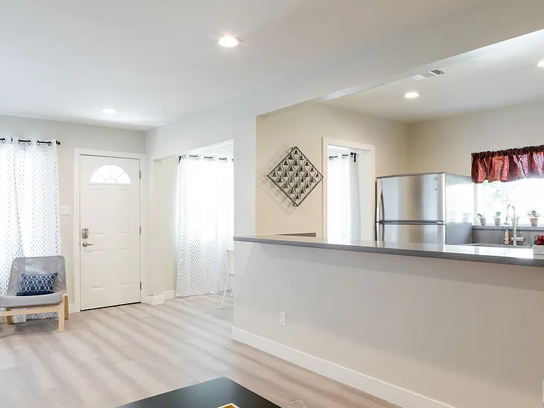 11519 Forest Grove St — Photo 4