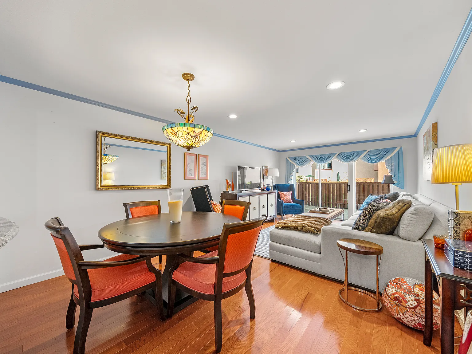 1 bed, 726 sqft, $3,500 — Photo 3